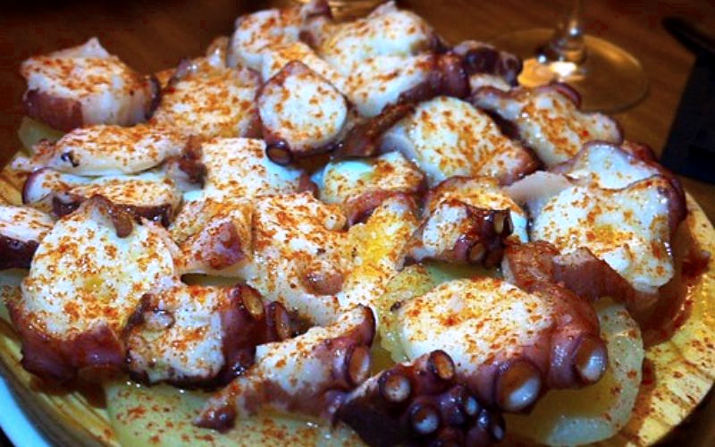 PULPO-FEIRA Ensaladilla rusa